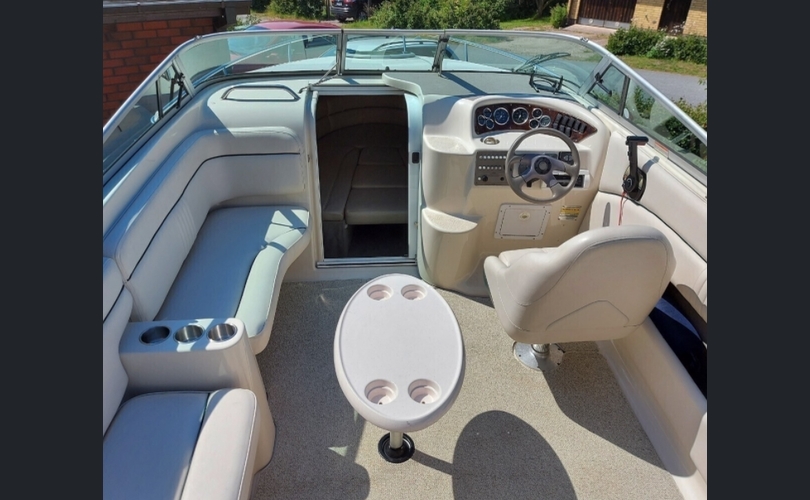 Crownline 230cc-kuva-3